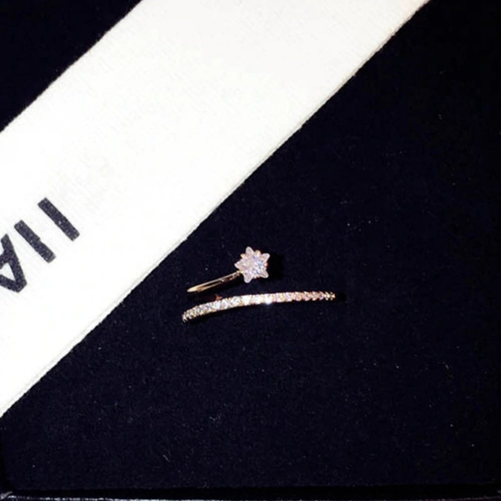 NEW 18K Rose Gold Diamond Star Adjustable Ring - Picture 7 of 11
